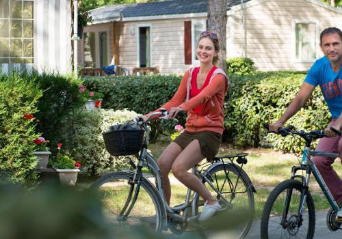 Faire du vélo au camping Le Bois Dormant