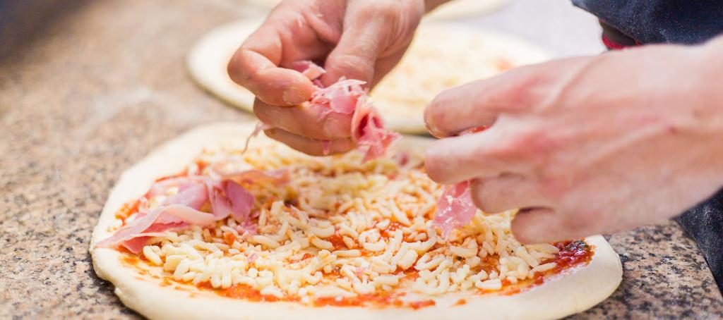 Les pizzas au camping Les Rives de Condrieu